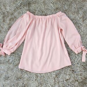 H&M Off the Shoulder Split Sleeve‎ Baby Pink Draped Blouse Women's Size Small